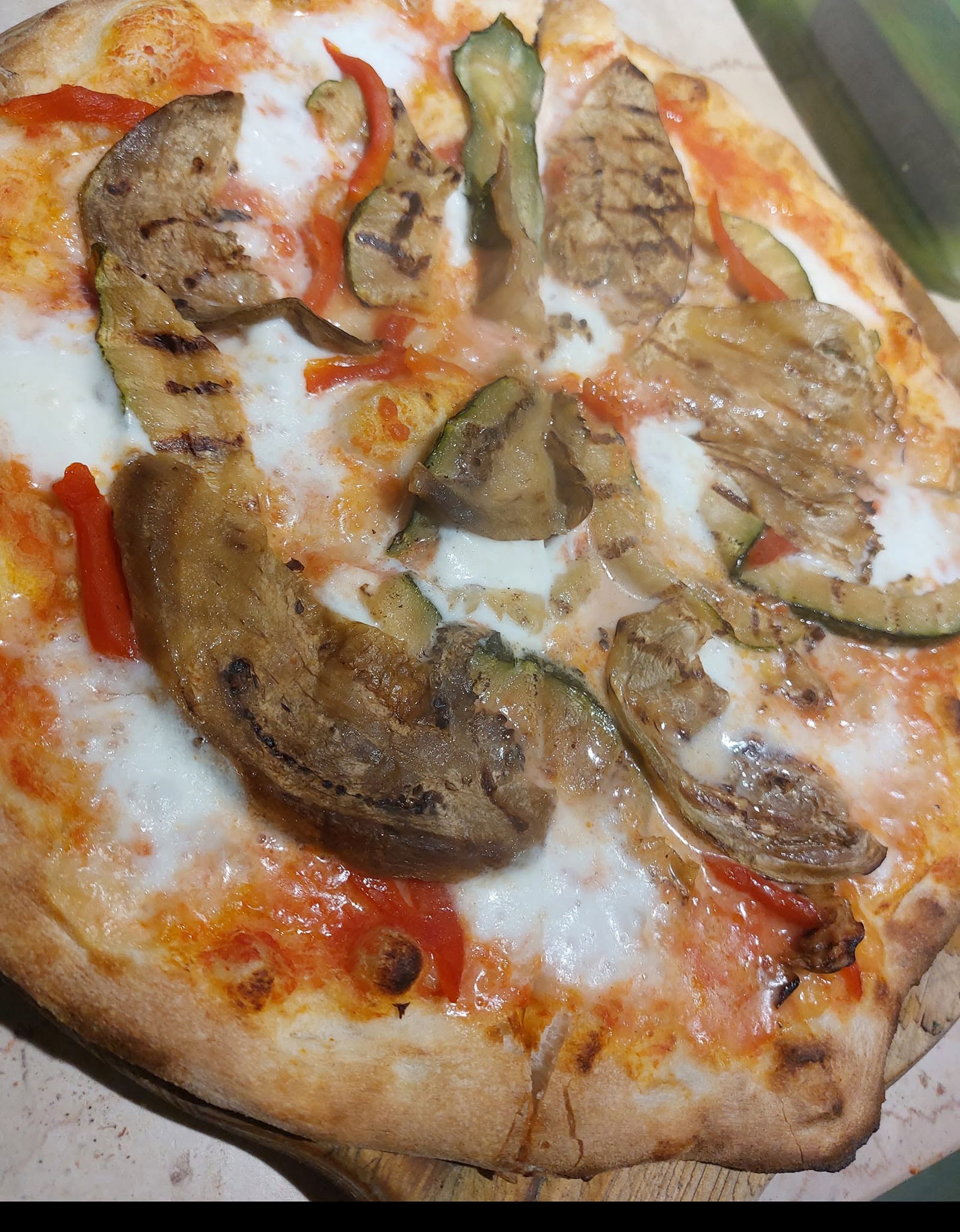 Pizza Vegetariana della Pizzeria del Vicolo